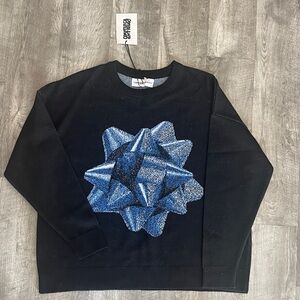 Costanca Entrudp Black and Blue glitter bow Sweater sz Large